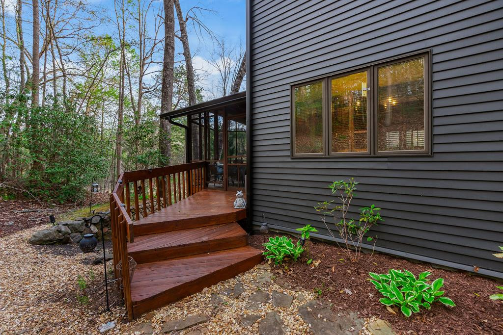 899 Lonesome Pine Road Property Photo 5