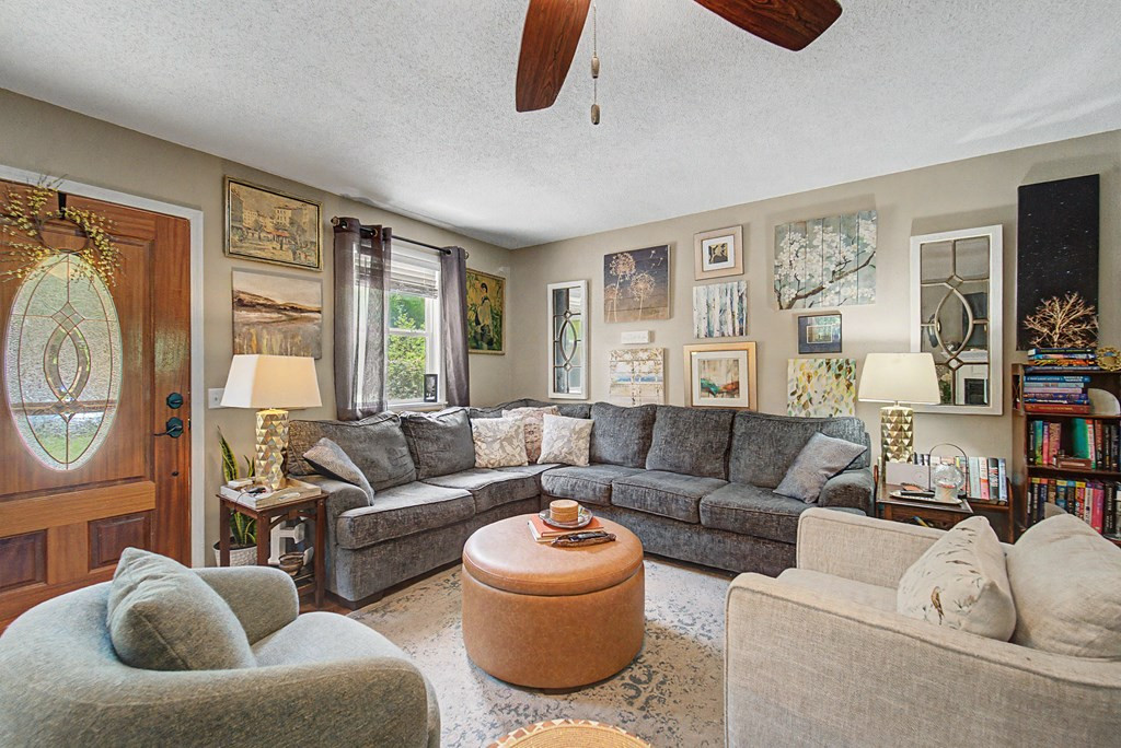 1364 Atoah Road Property Photo 8