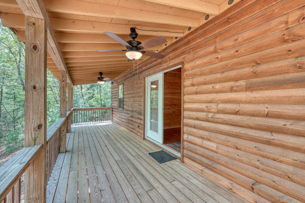 100 Fern Cove Lane Property Photo 16