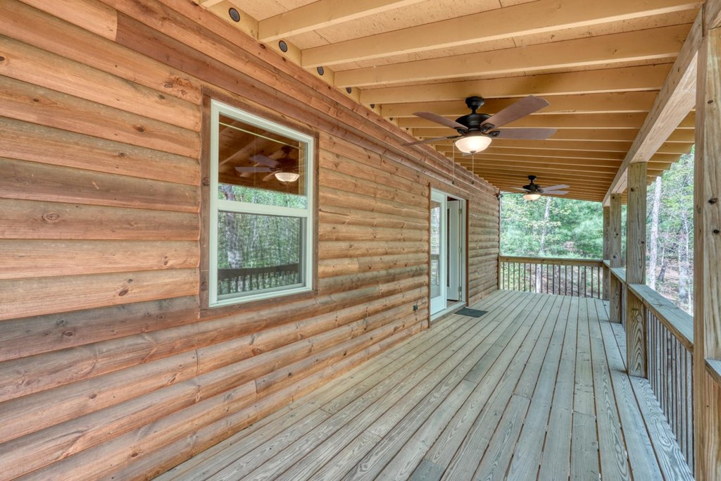 100 Fern Cove Lane Property Photo 18