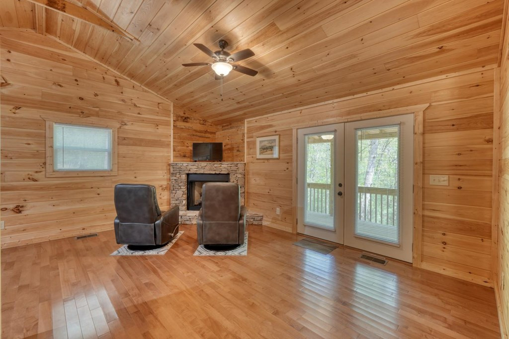 100 Fern Cove Lane Property Photo 21