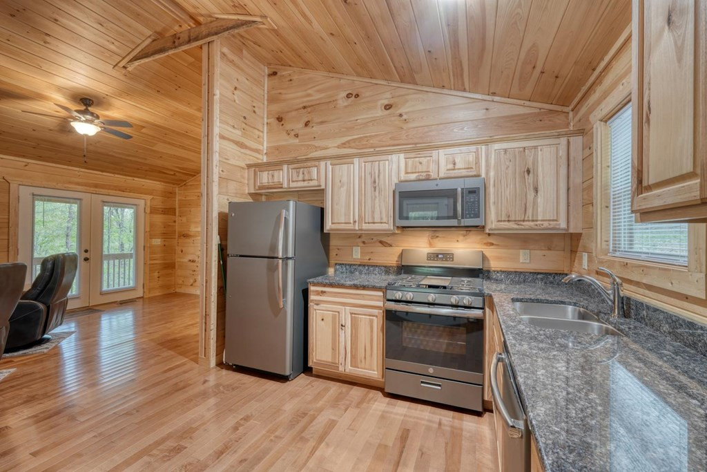 100 Fern Cove Lane Property Photo 30