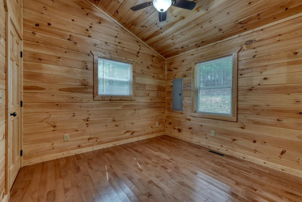 100 Fern Cove Lane Property Photo 36