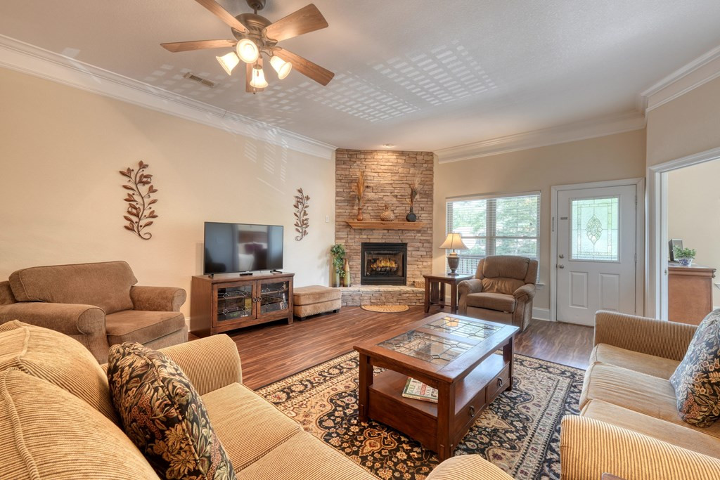 1647e Lakeview Drive Property Photo 12