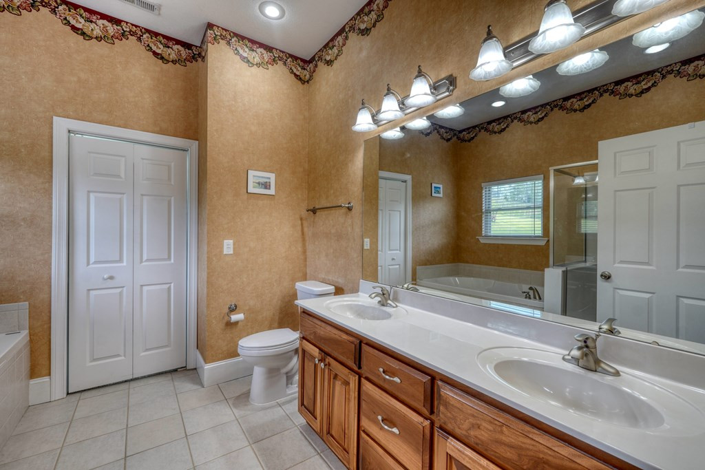 1647e Lakeview Drive Property Photo 23