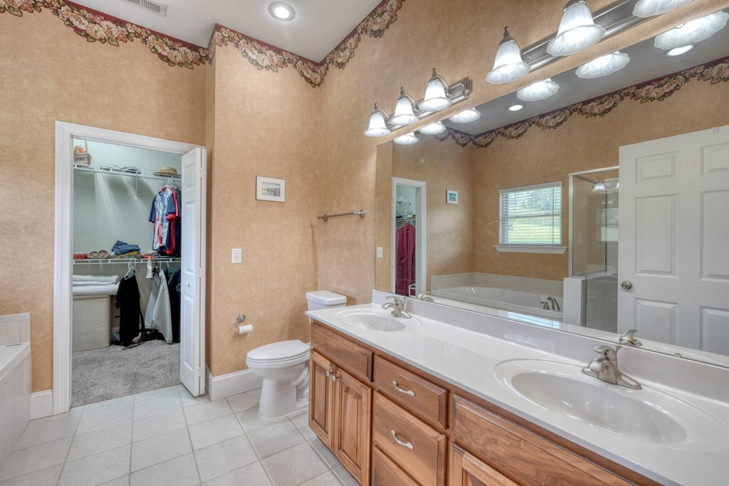 1647e Lakeview Drive Property Photo 24