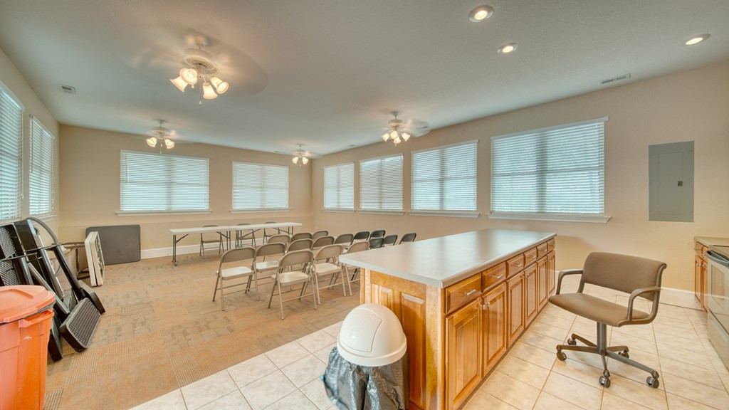 1647e Lakeview Drive Property Photo 39