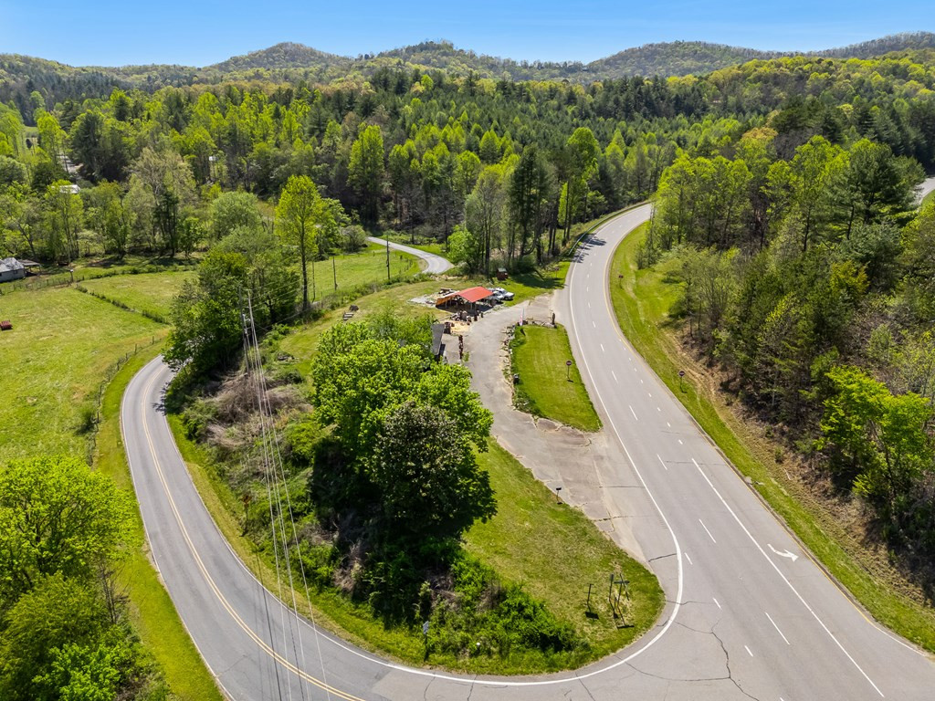 16325 W Us Highway 64 Property Photo 10