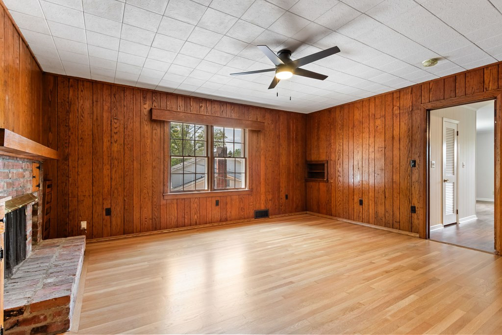 27 Bayless Street Property Photo 60