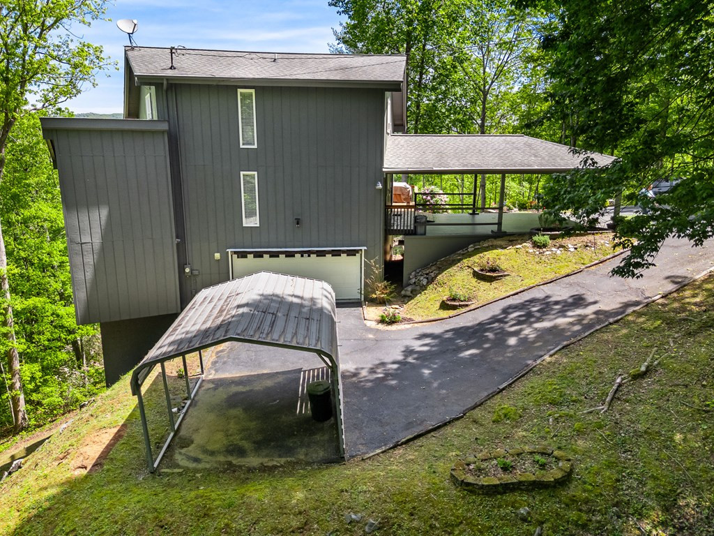 87 Snowbird Lane Property Photo 7
