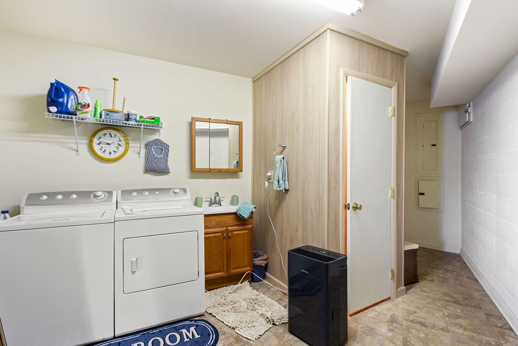 87 Snowbird Lane Property Photo 65