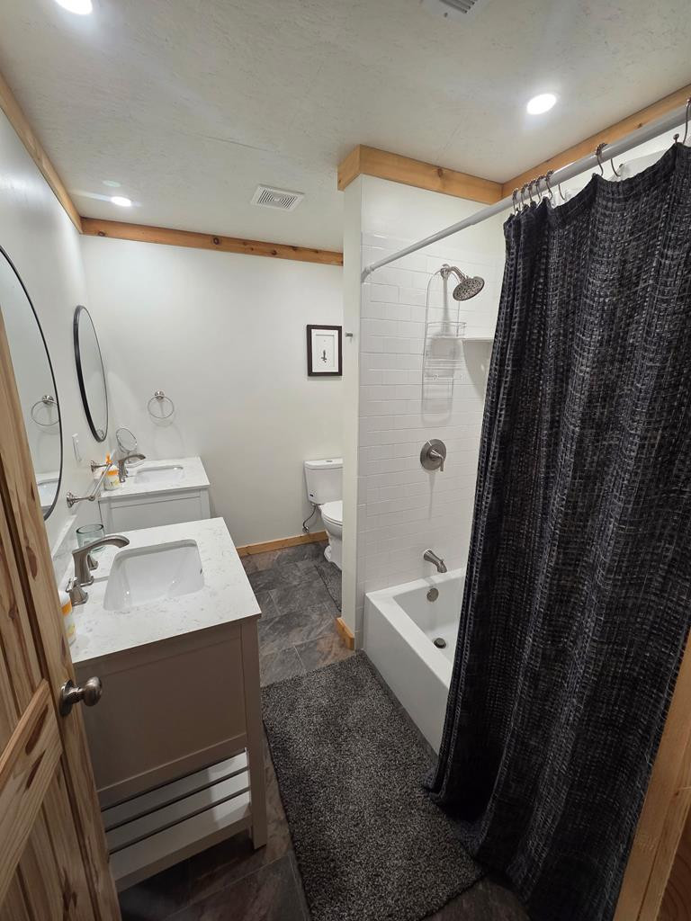 61 Depot Street Property Photo 33