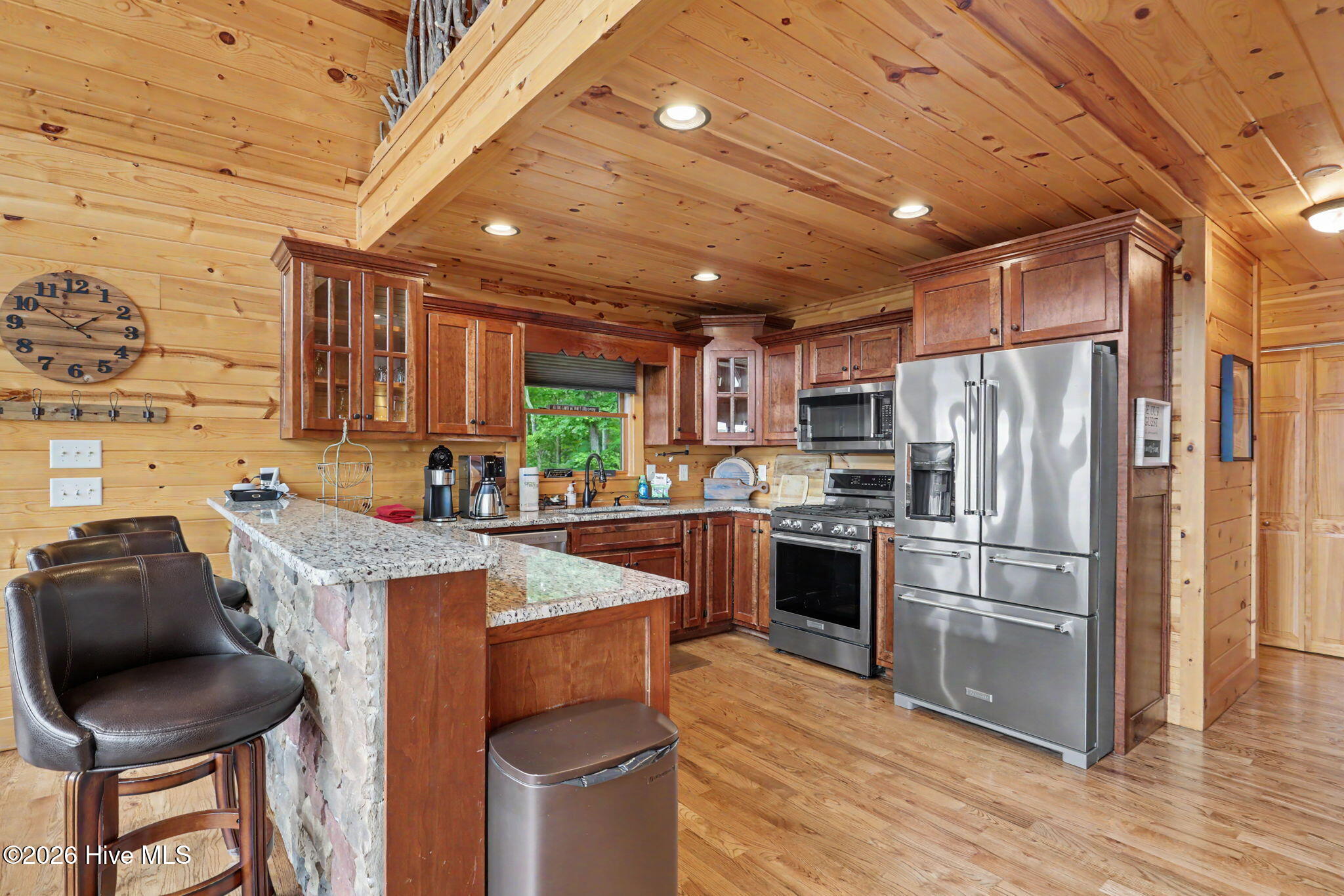 33 Stanley Ridge Drive Property Photo 19