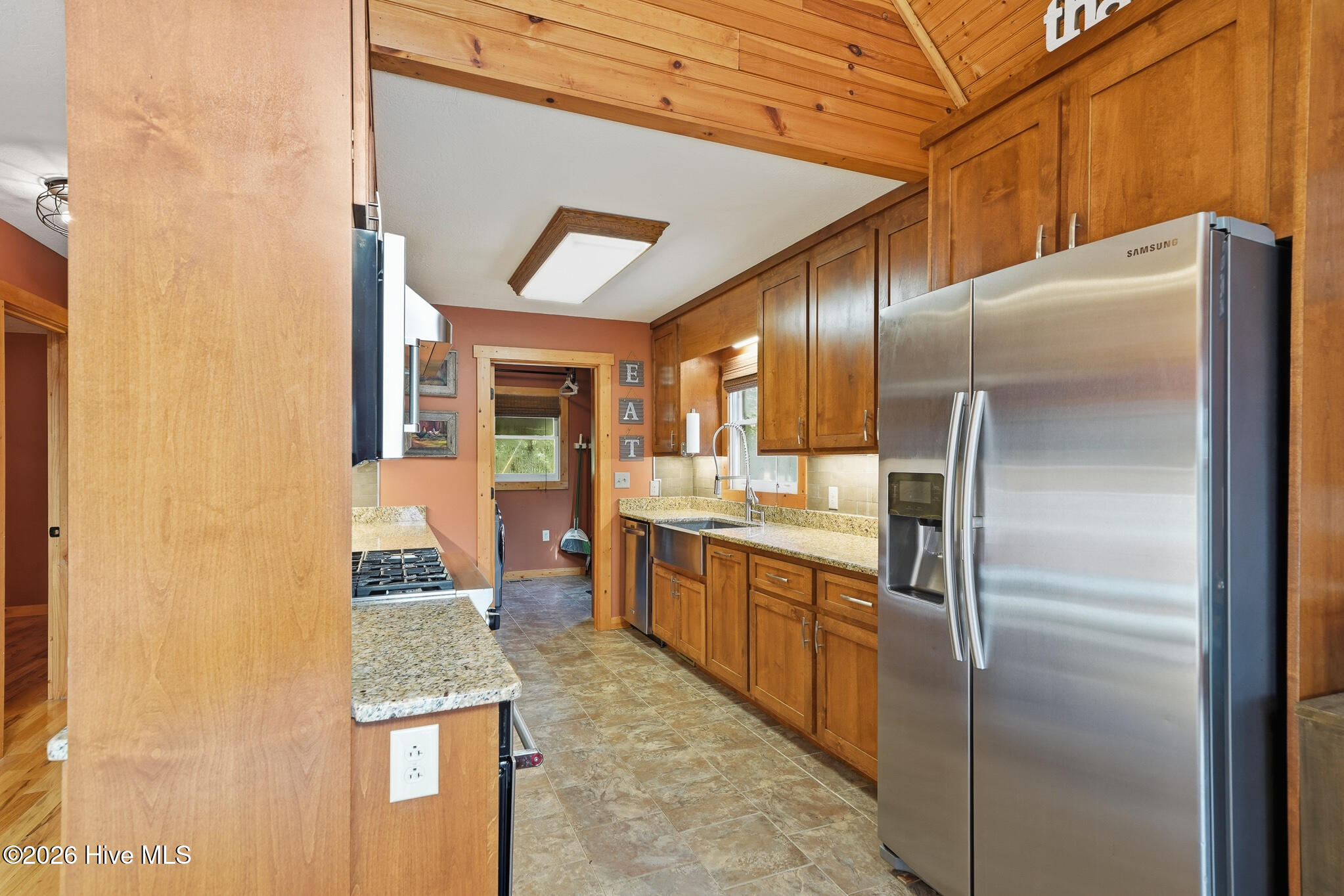 270 Marina Drive Property Photo 48