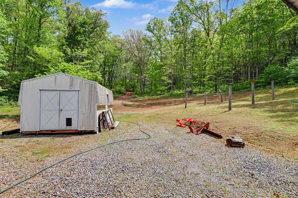 522 Fred Amos Road Property Photo 15