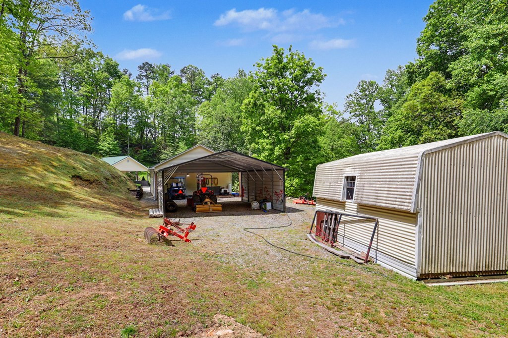 522 Fred Amos Road Property Photo 16