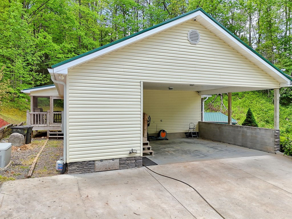 522 Fred Amos Road Property Photo 28
