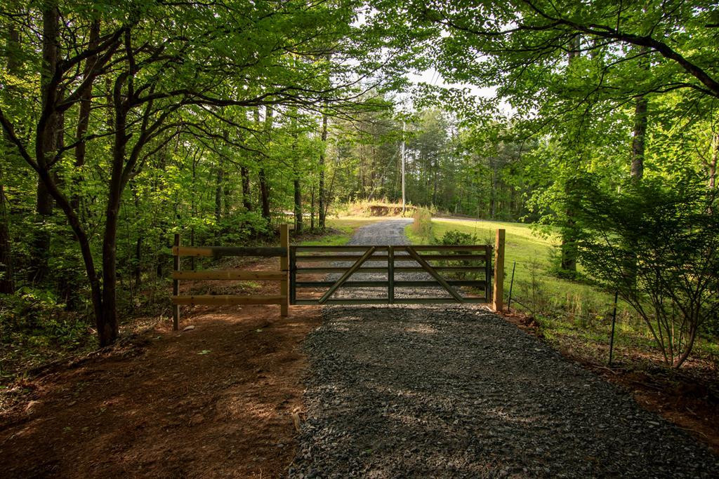 36 36 Mountain Top Road Property Photo 2