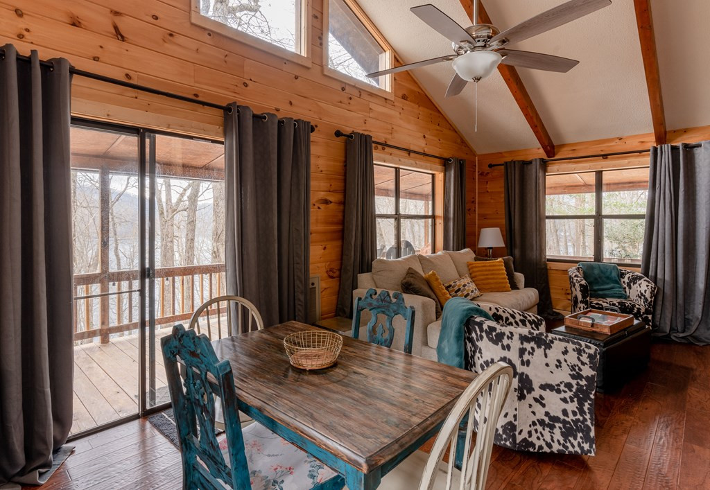 119 Rhododenron Property Photo 3