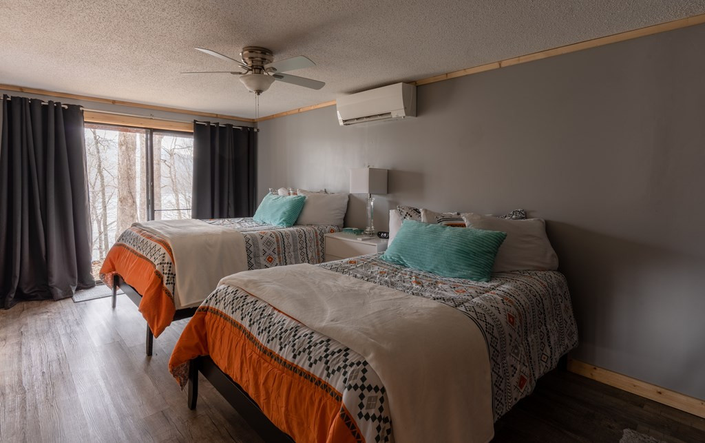 119 Rhododenron Property Photo 8
