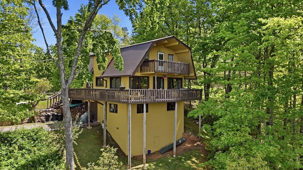 231 Ridge View Drive Property Photo 16