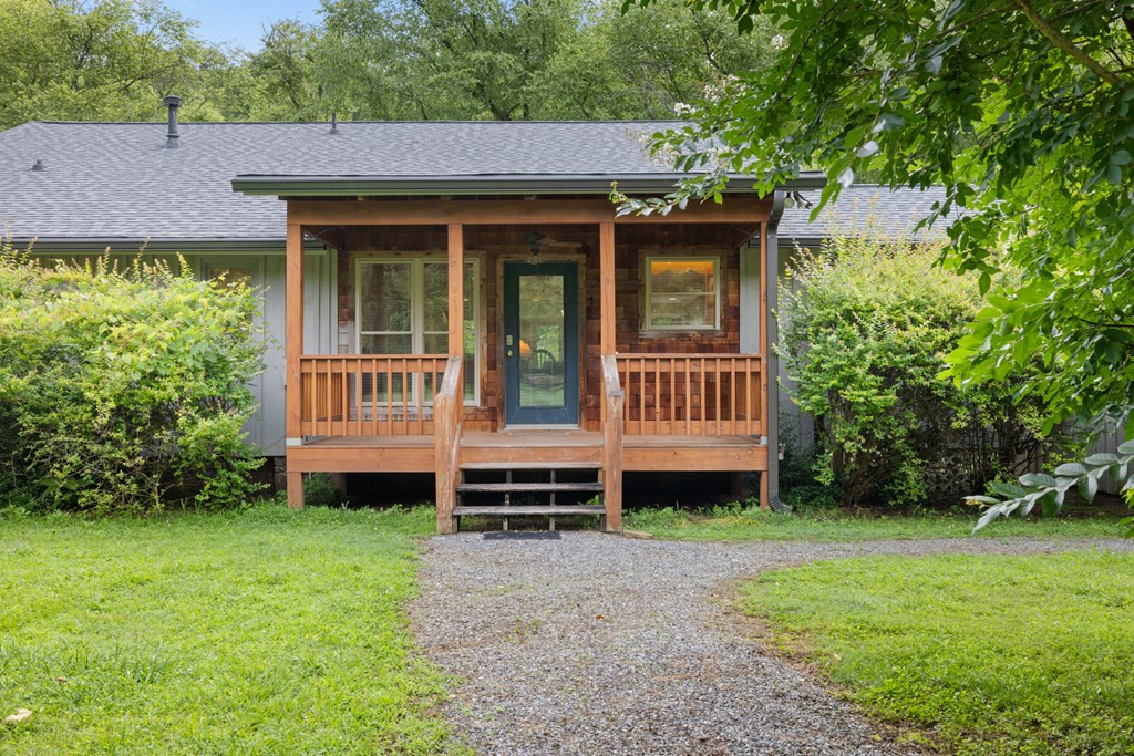 76 Misty River Lane Property Photo 6