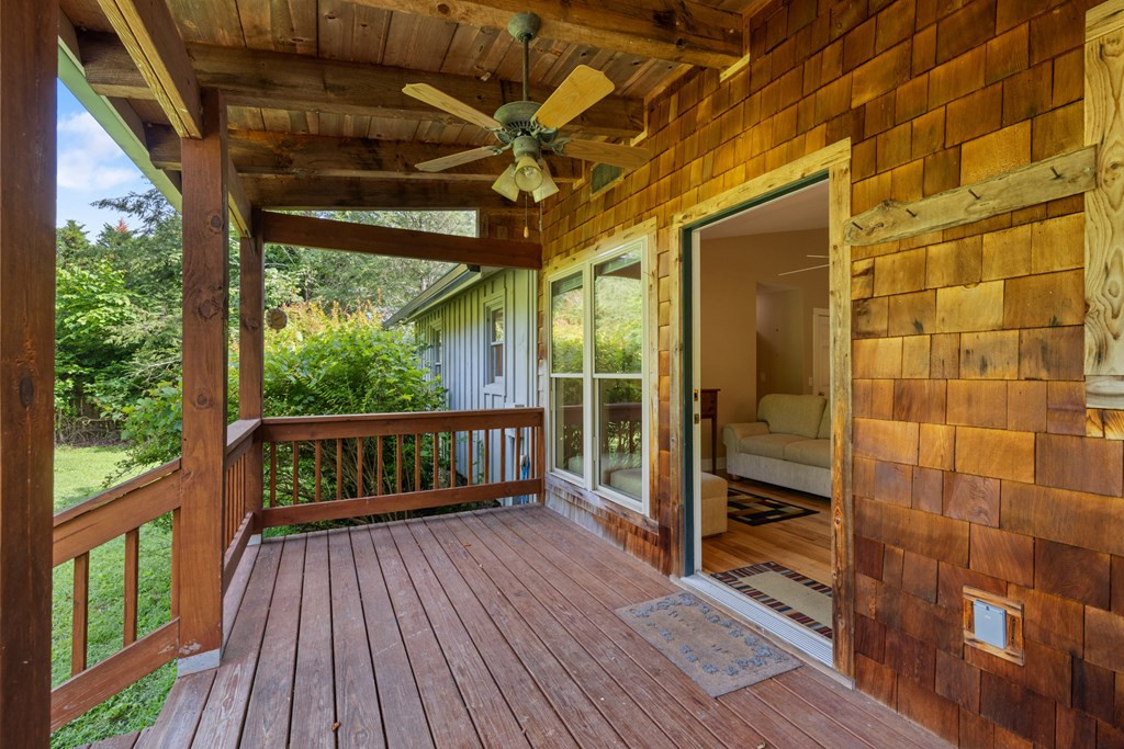 76 Misty River Lane Property Photo 7