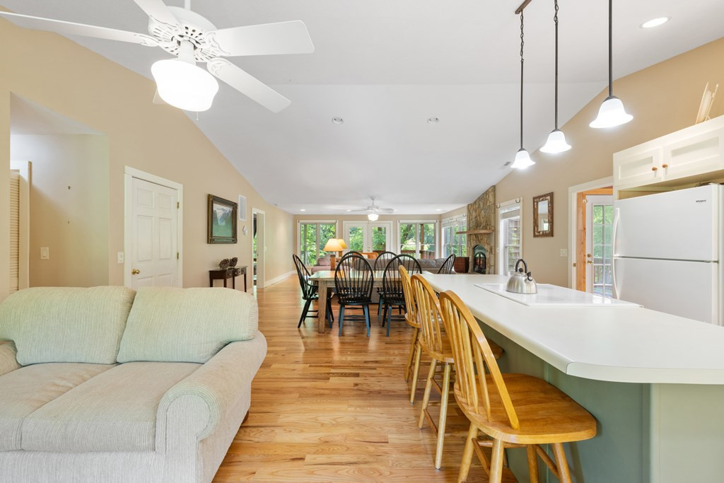 76 Misty River Lane Property Photo 10