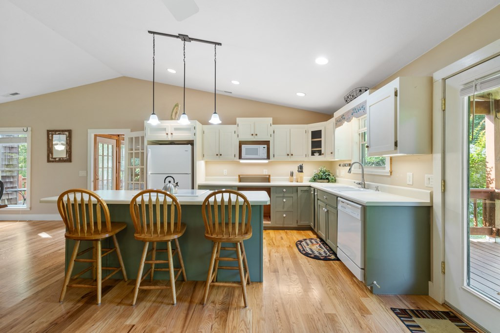 76 Misty River Lane Property Photo 12