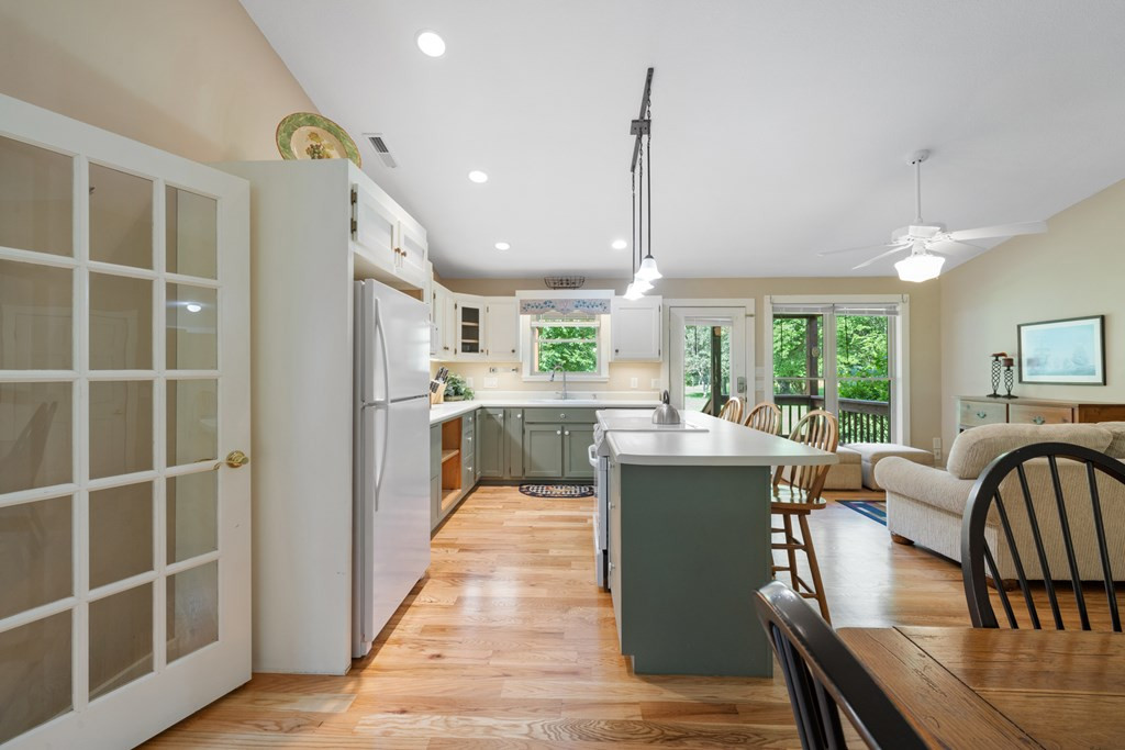 76 Misty River Lane Property Photo 13