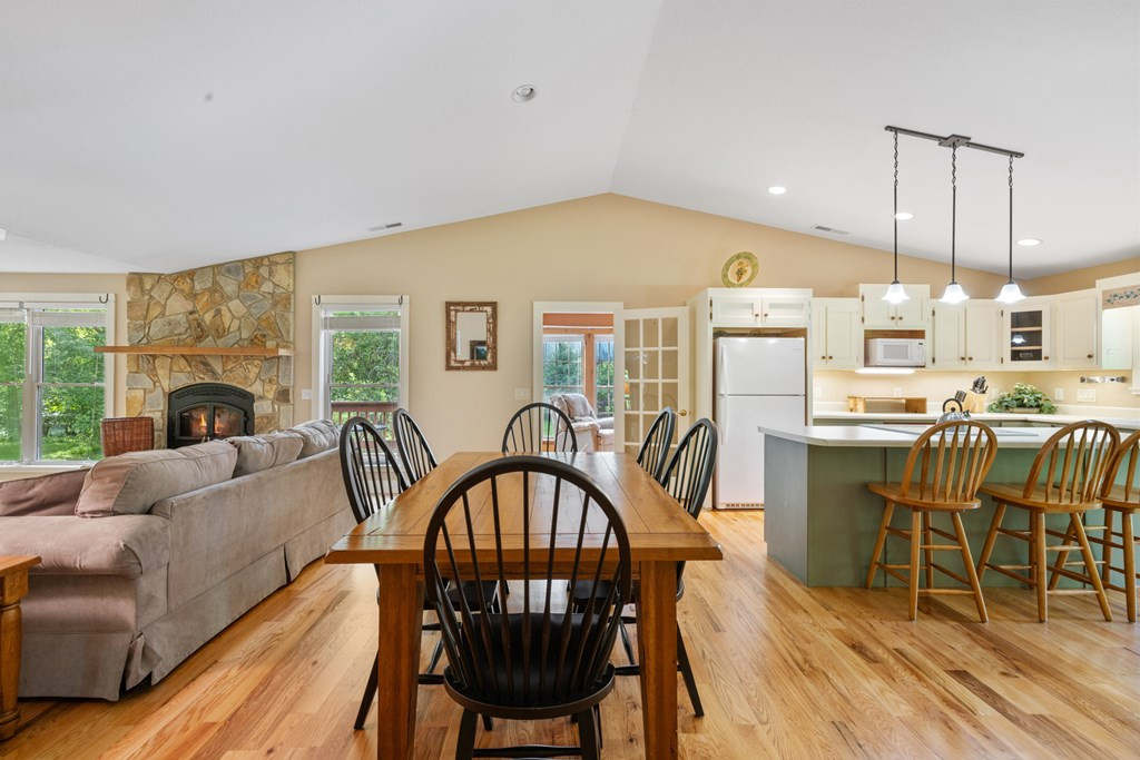 76 Misty River Lane Property Photo 16