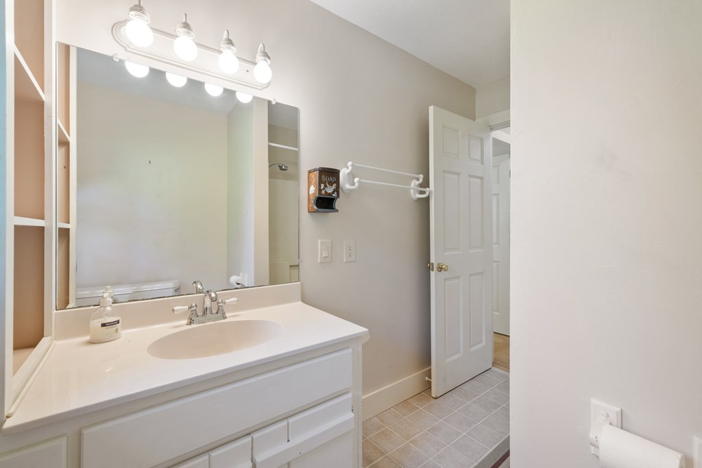 76 Misty River Lane Property Photo 41
