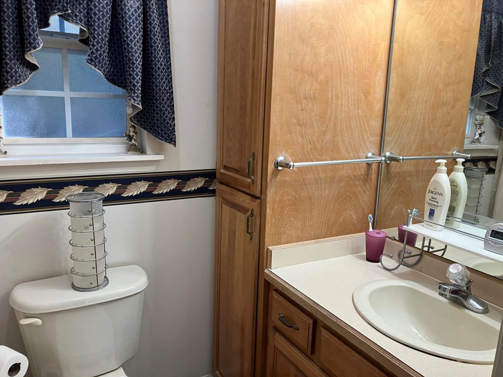 121 White Oak Drive Property Photo 15