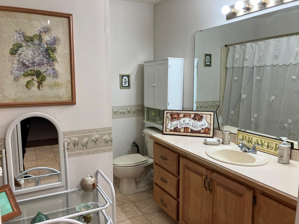 121 White Oak Drive Property Photo 25