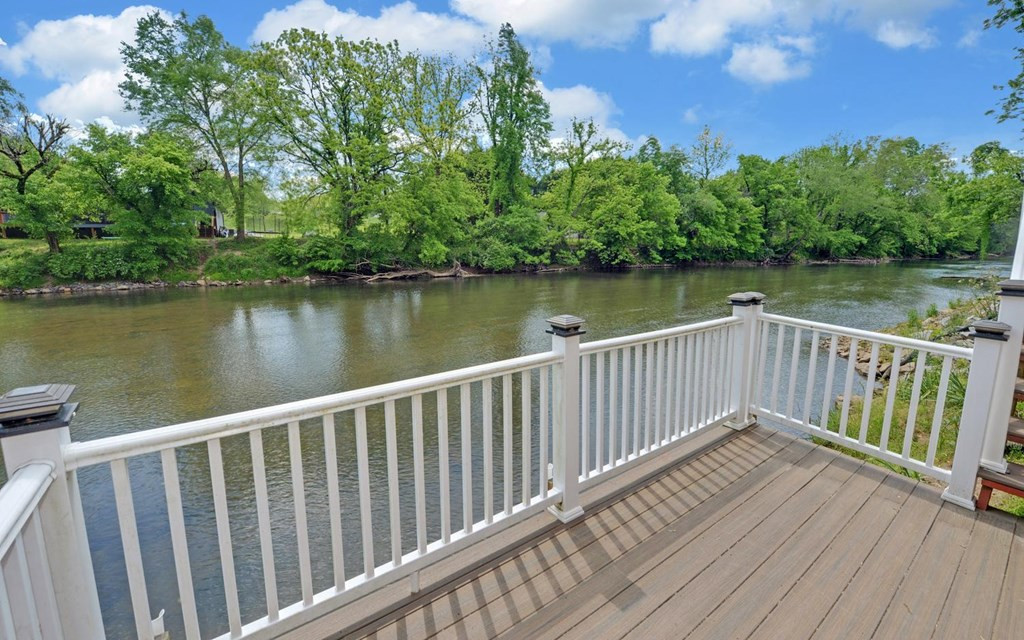 440 Beaver Ridge Road Property Photo 38