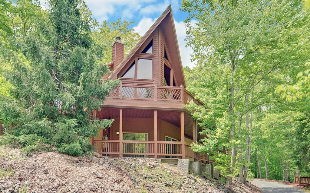 1720 Caney Creek Road Property Photo 1