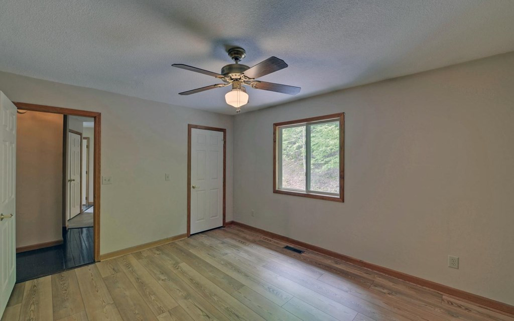 1720 Caney Creek Road Property Photo 13