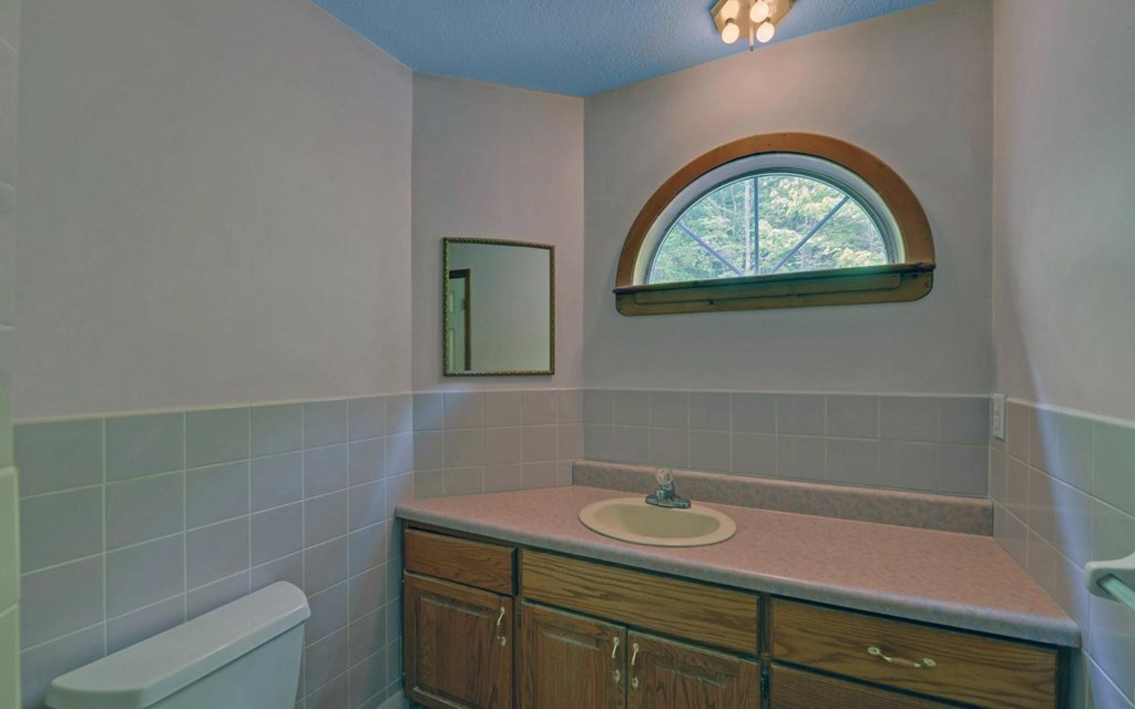 1720 Caney Creek Road Property Photo 17