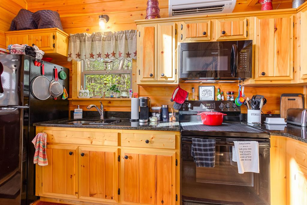 72 Bentley Cove Property Photo 11