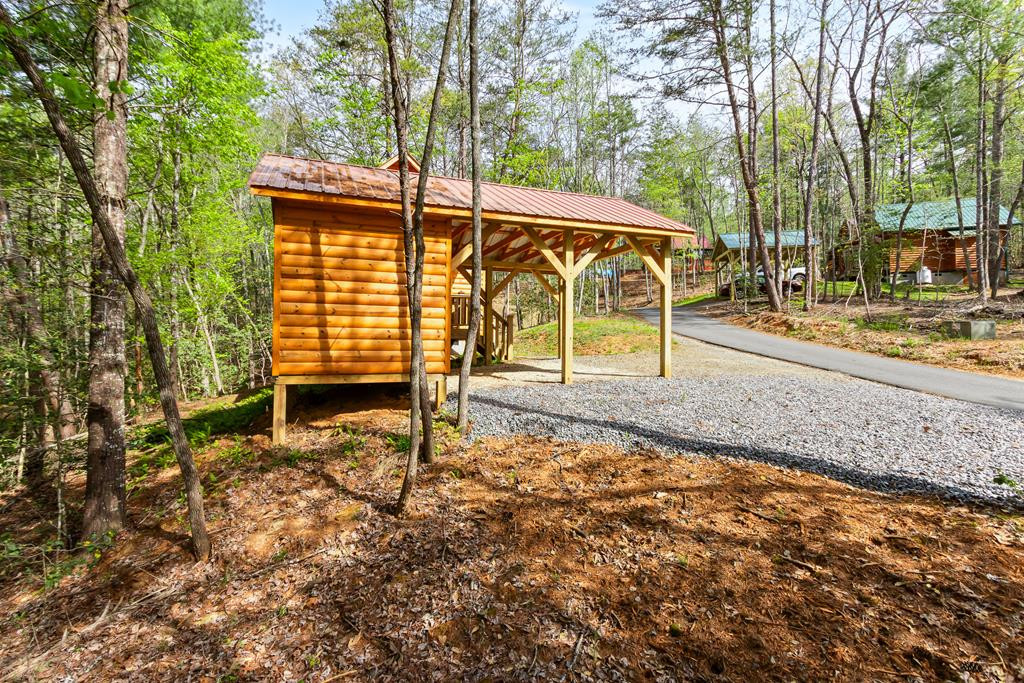 72 Bentley Cove Property Photo 33