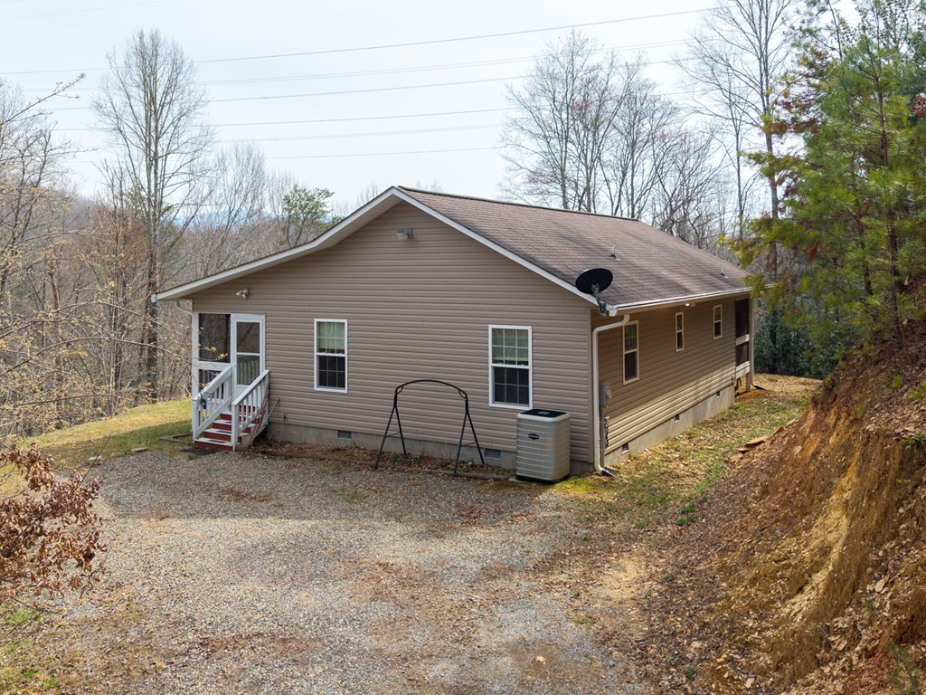 145 Raymond Wilson Road Property Photo 6