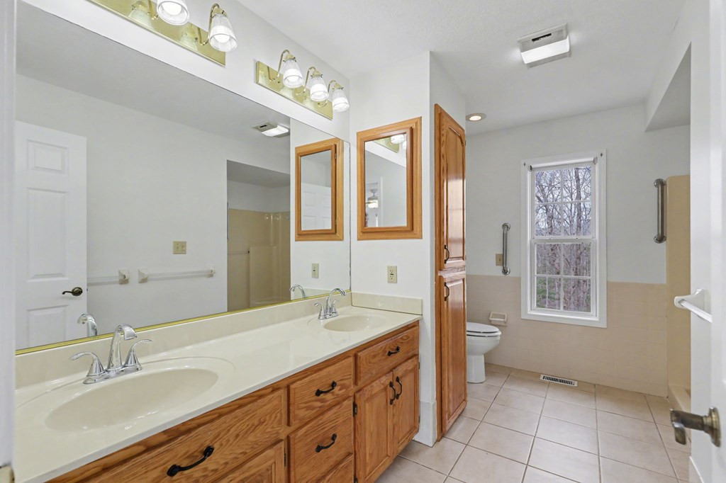 962 Ashley Lane Property Photo 25
