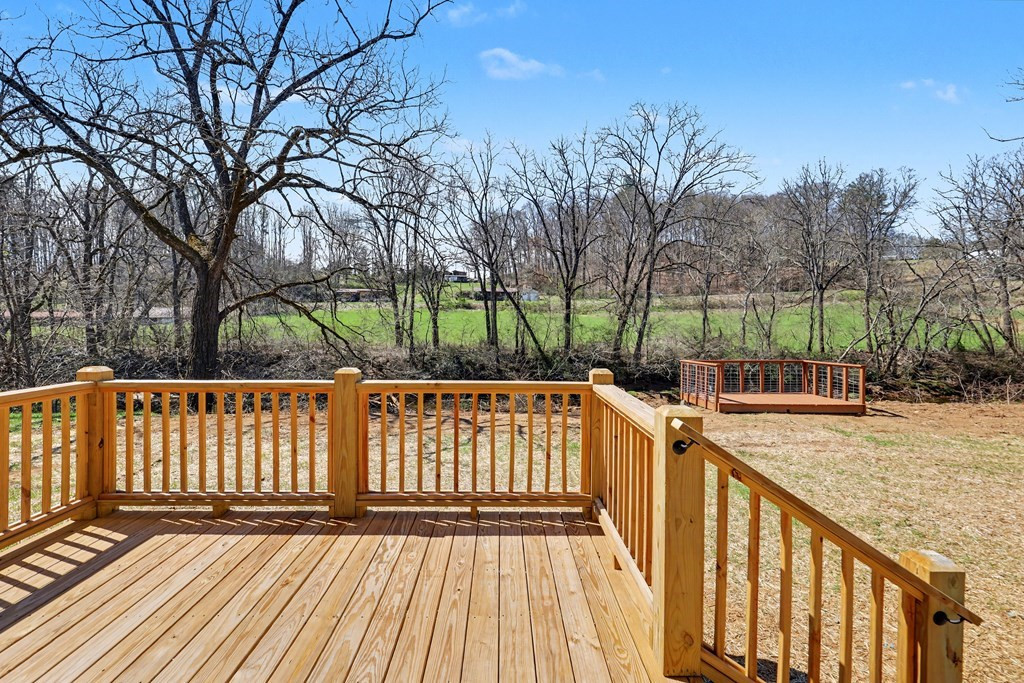 195 Rivers Edge Drive Property Photo 19