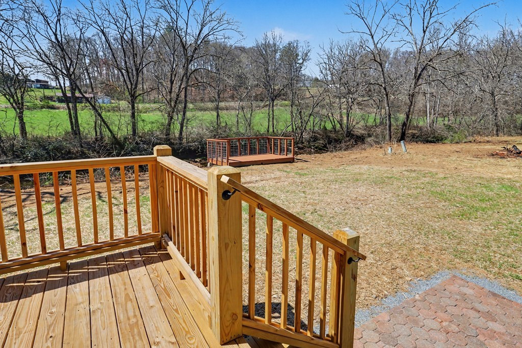 195 Rivers Edge Drive Property Photo 34