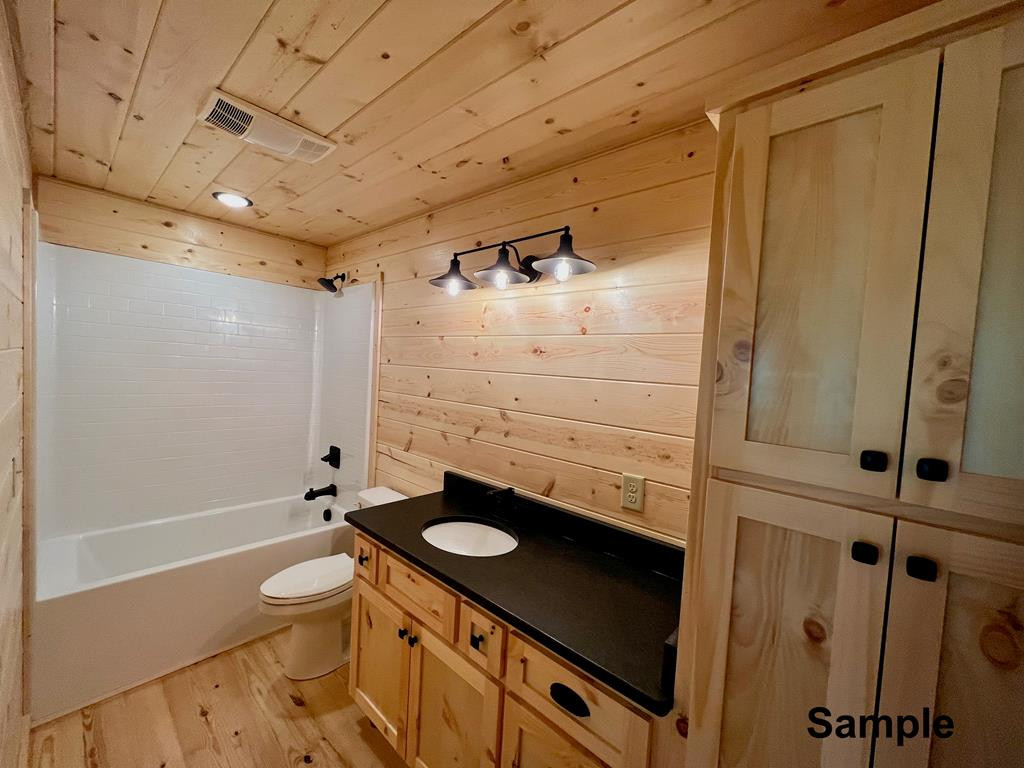 189 Hideout Lane Property Photo 13