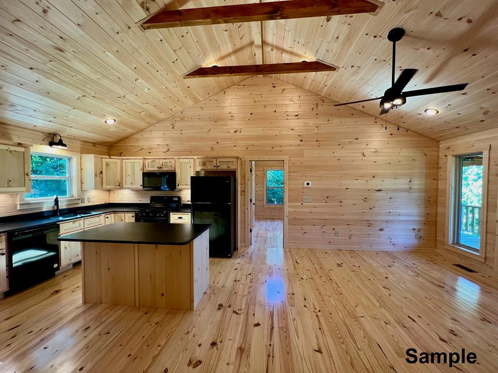 189 Hideout Lane Property Photo 14