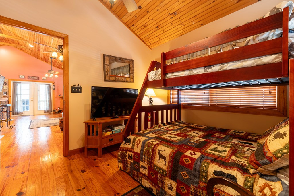 33 Hamlet Circle Property Photo 17
