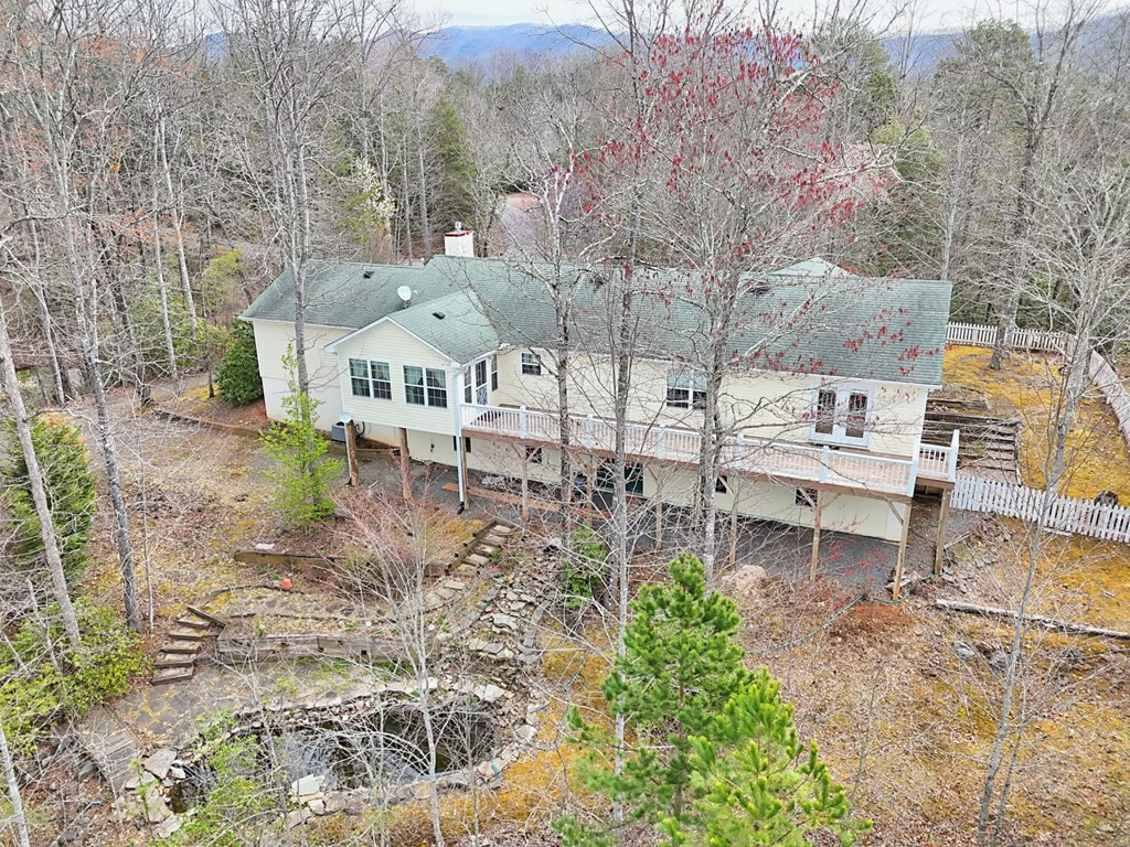 368 Sierra Springs Drive Property Photo 6
