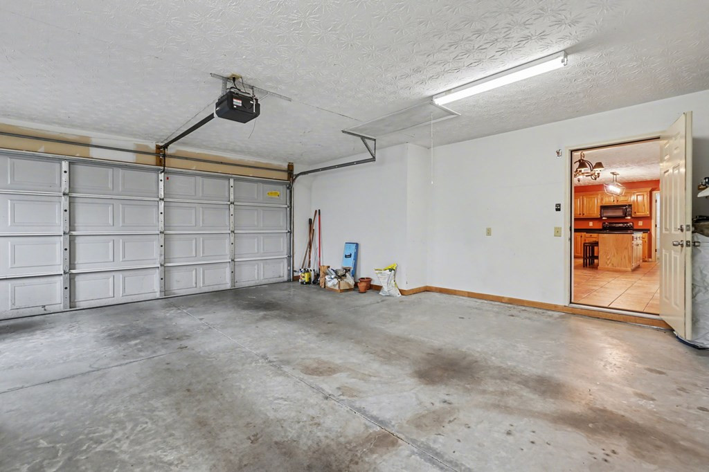 368 Sierra Springs Drive Property Photo 37