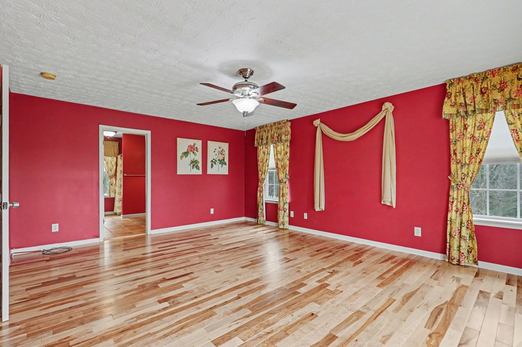 368 Sierra Springs Drive Property Photo 47